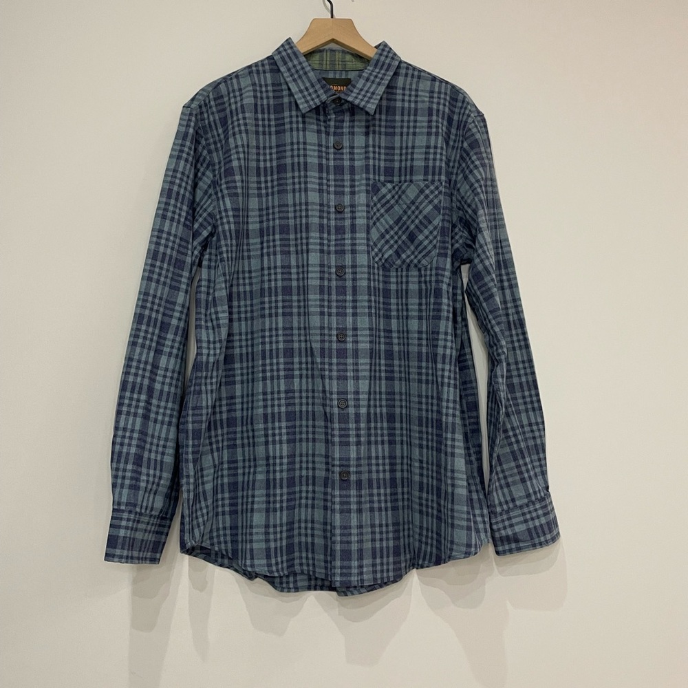 Redmond NWT Men’s plaid button down shirt XL